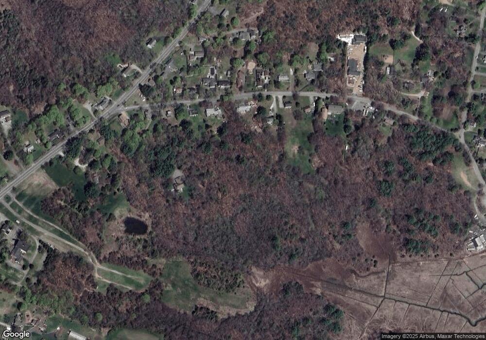 27 Warehouse Ln, Rowley, MA 01969 - photo 1