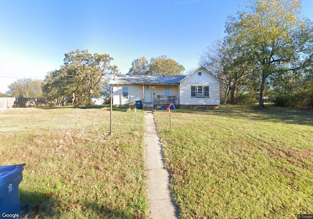 419 W Ottawa Ave, McAlester, OK 74501 - photo 1