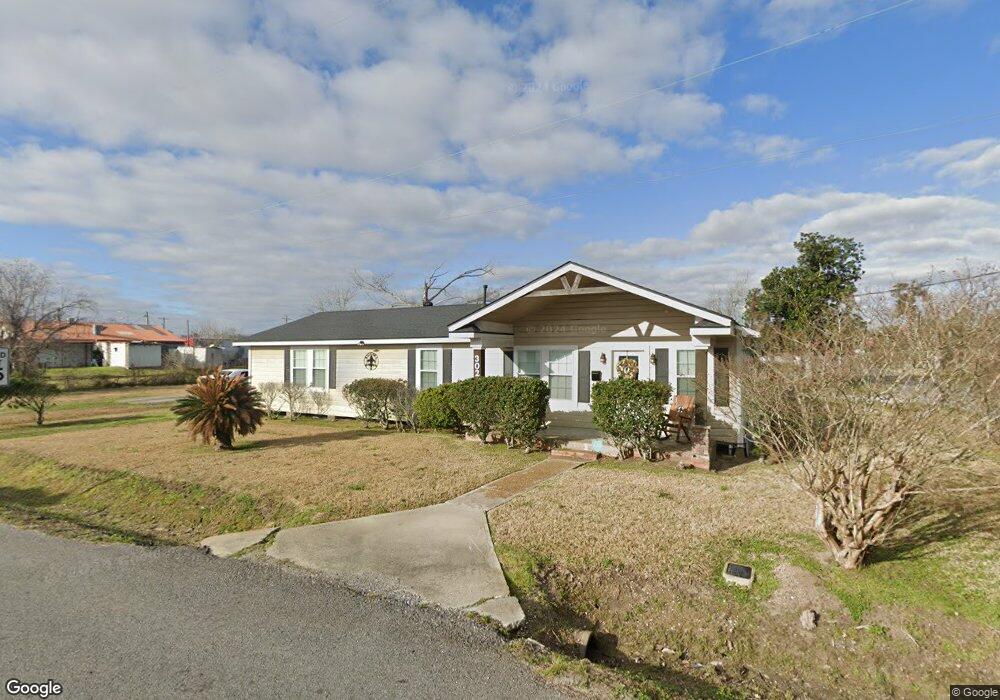 302 Holmes St, Lake Charles, LA 70615 - photo 1