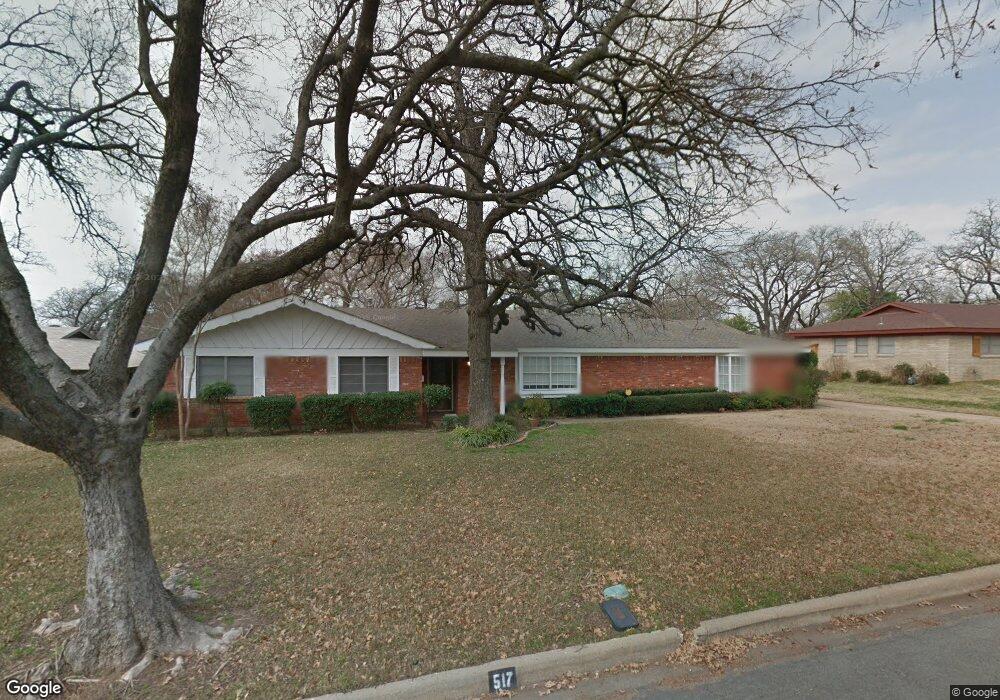 517 Caduceus Ln, Hurst, TX 76053 - photo 1