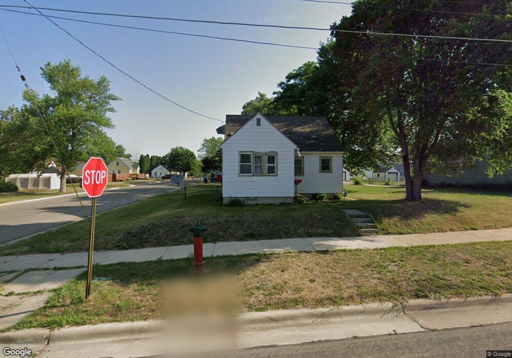 1016 10th Ave SW, Austin, MN 55912 - photo 1