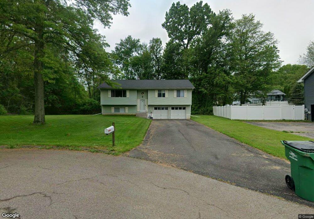 18 Lenny Ct, Wappingers Falls, NY 12590 - photo 1