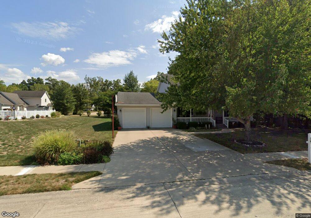 2106 Redbud St, Effingham, IL 62401 - photo 1