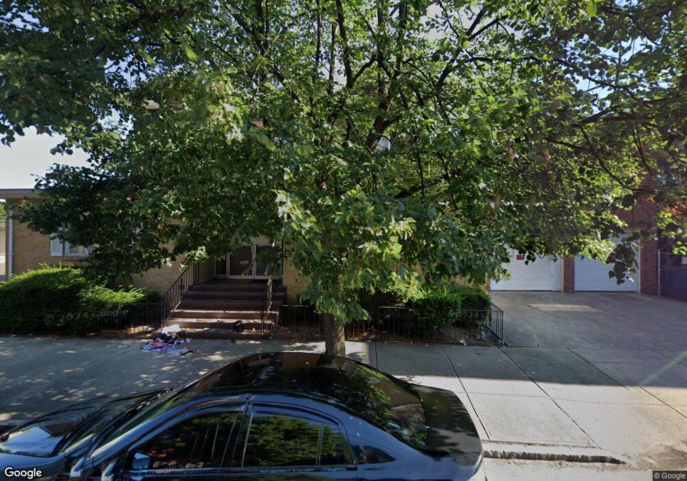 303 Pulaski St, Bridgeport, CT 06608 - photo 1