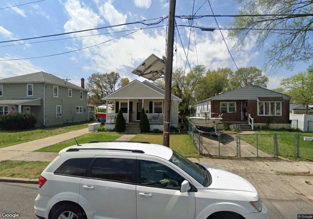 520 Heulings Ave, Riverside, NJ 08075 - photo 1