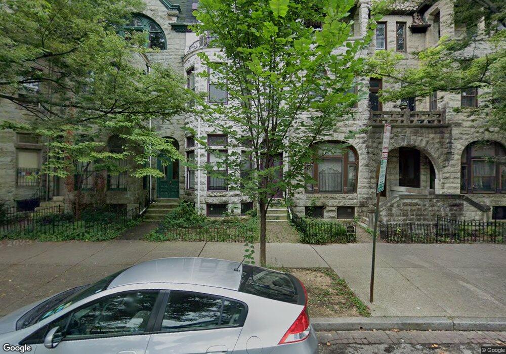 1512 W Mount Royal Ave unit 4, Baltimore, MD 21217 - photo 1