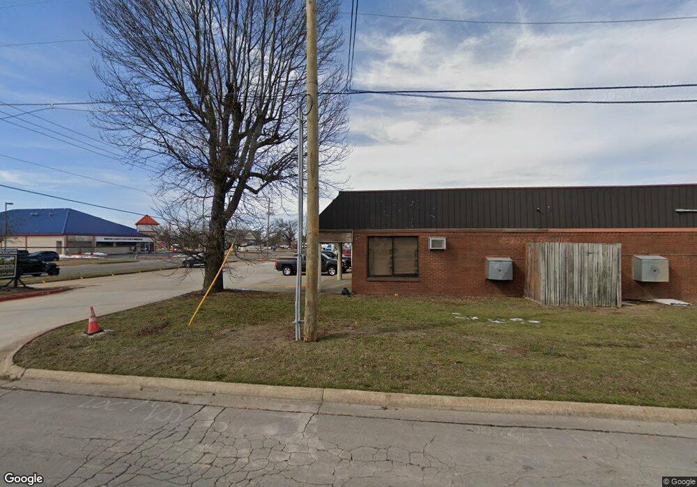 1411 W Walnut St, Rogers, AR 72756 - photo 1