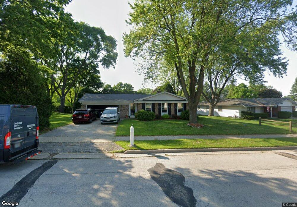 2004 Ramona Rd, Waukesha, WI 53186 - photo 1