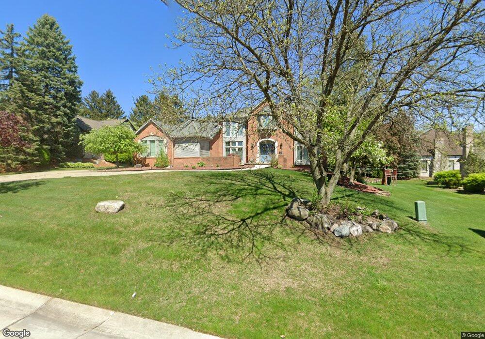 2975 Bloomfield Crossing, Bloomfield Hills, MI 48304 - photo 1