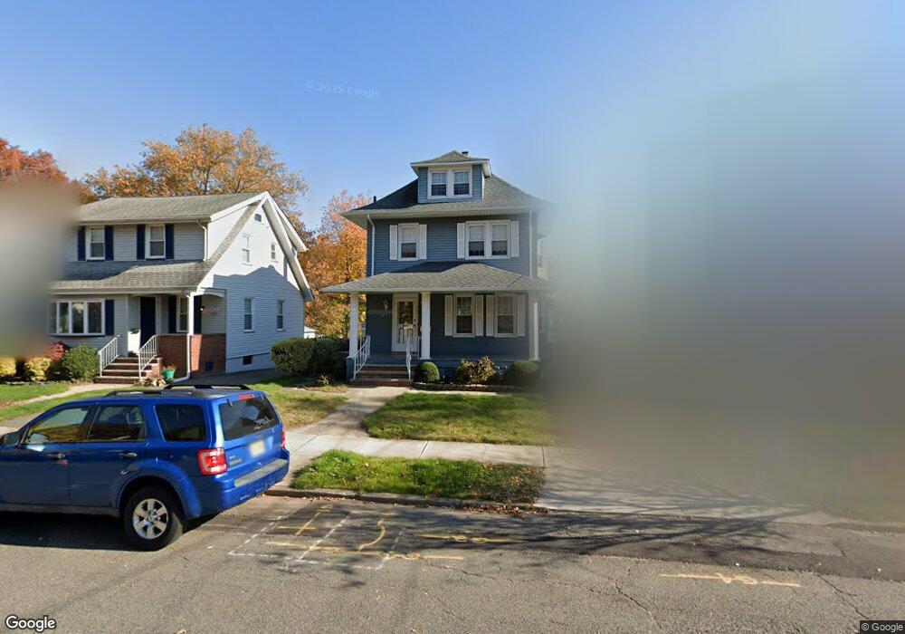 327 Sylvan St, Rutherford, NJ 07070 - photo 1