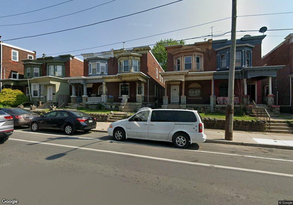 5220 Spruce St, Philadelphia, PA 19139 - photo 1