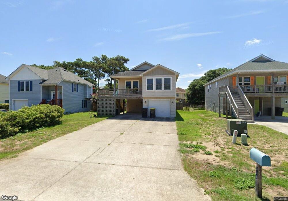 305 Holly St, Kill Devil Hills, NC 27948 - photo 1