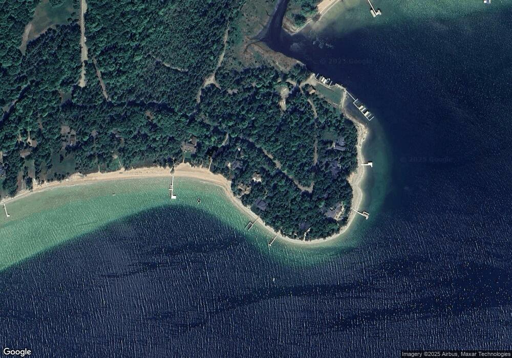 5600 Horton Creek Dr, Charlevoix, MI 49720 - photo 1