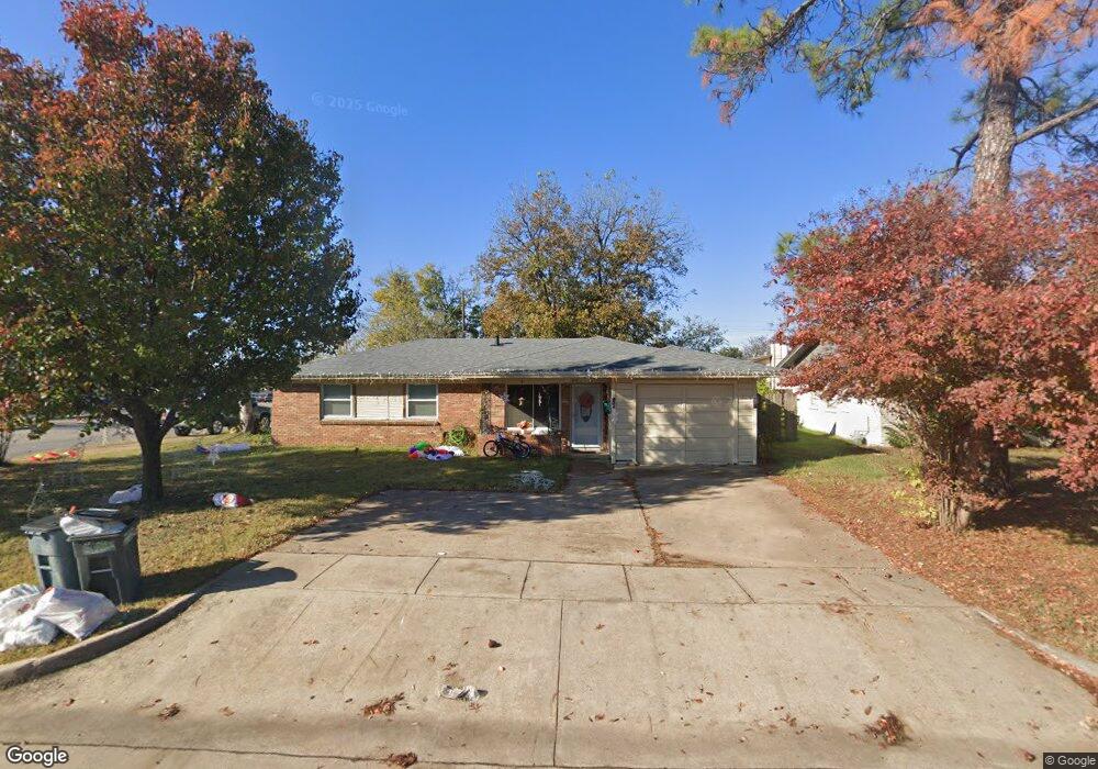 801 Jerry Ln, Bedford, TX 76022 - photo 1