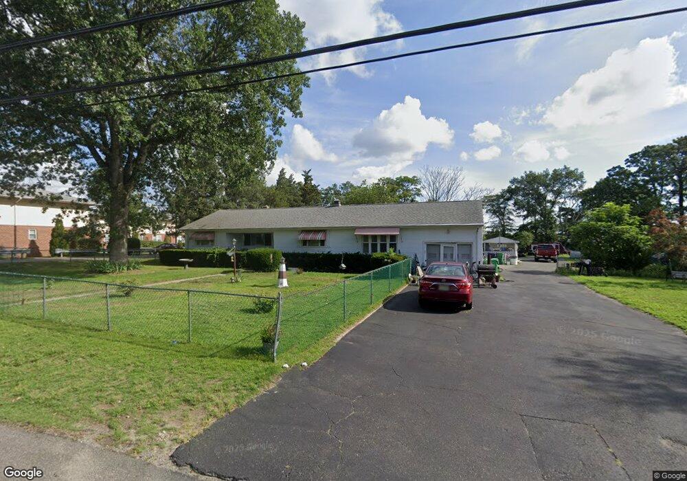 227 Magnolia Ave, Toms River, NJ 08757 - photo 1