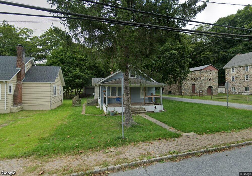 38 Washington Ave, Oxford, NJ 07863 - photo 1