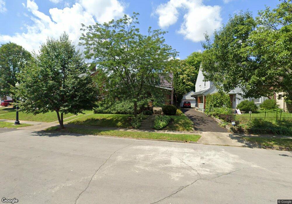 2900 Crescent Dr, Columbus, OH 43204 - photo 1