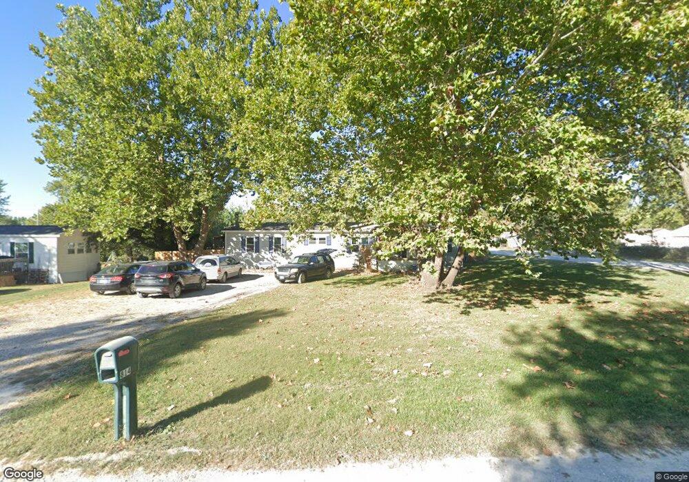 814 N Mullen St, Raymore, MO 64083 - photo 1