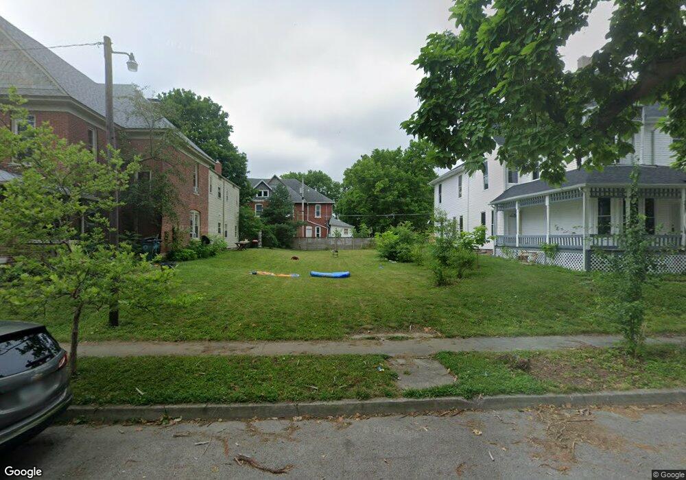 411 W Howard St, Muncie, IN 47305 - photo 1