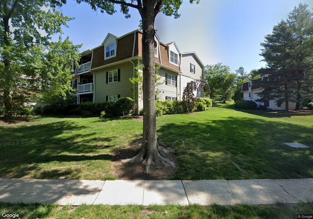 13F Heritage Dr, Chatham, NJ 07928 - photo 1