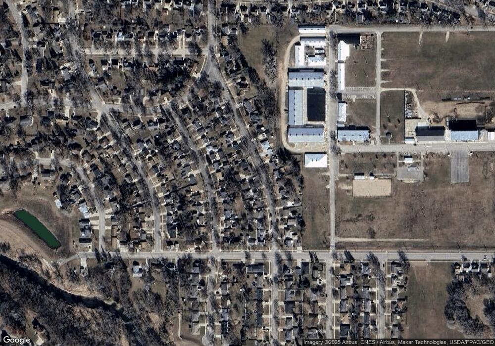 802 17th St SW, Austin, MN 55912 - photo 1