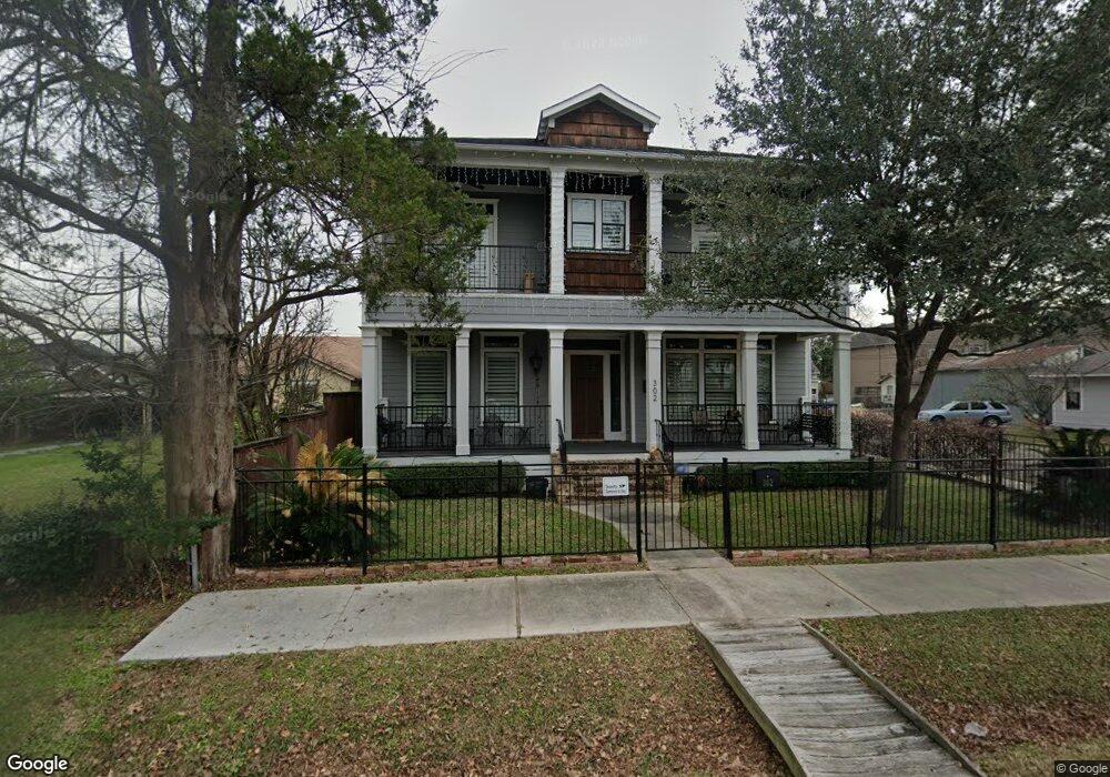 302 Northwood St, Houston, TX 77009 - photo 1