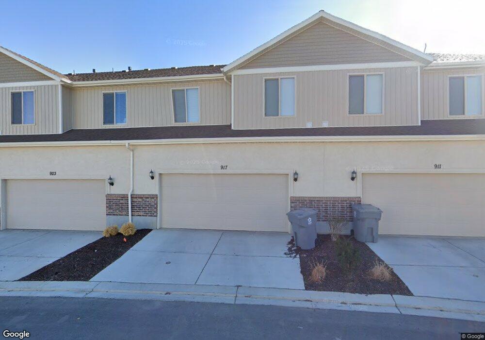 917 N Apple Seed Ln unit B, Santaquin, UT 84655 - photo 1