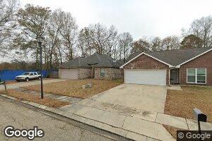 5201 Lola Dr, Baton Rouge, LA 70811