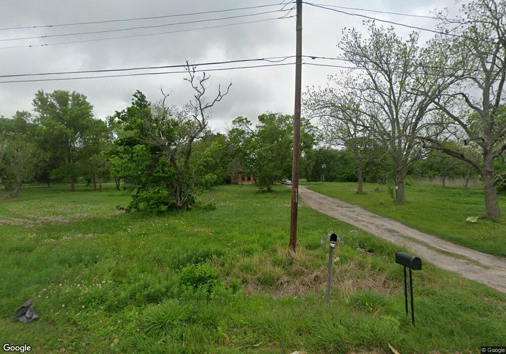 921 Whitson St, Bay City, TX 77414 - photo 1