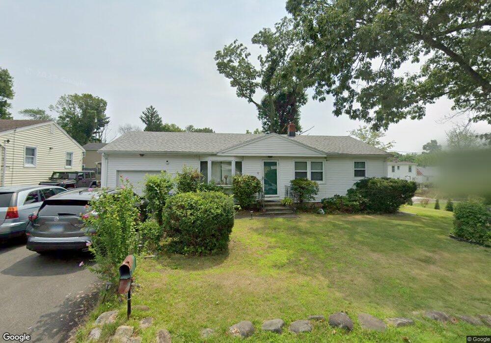 32 Ellsworth St, West Haven, CT 06516 - photo 1