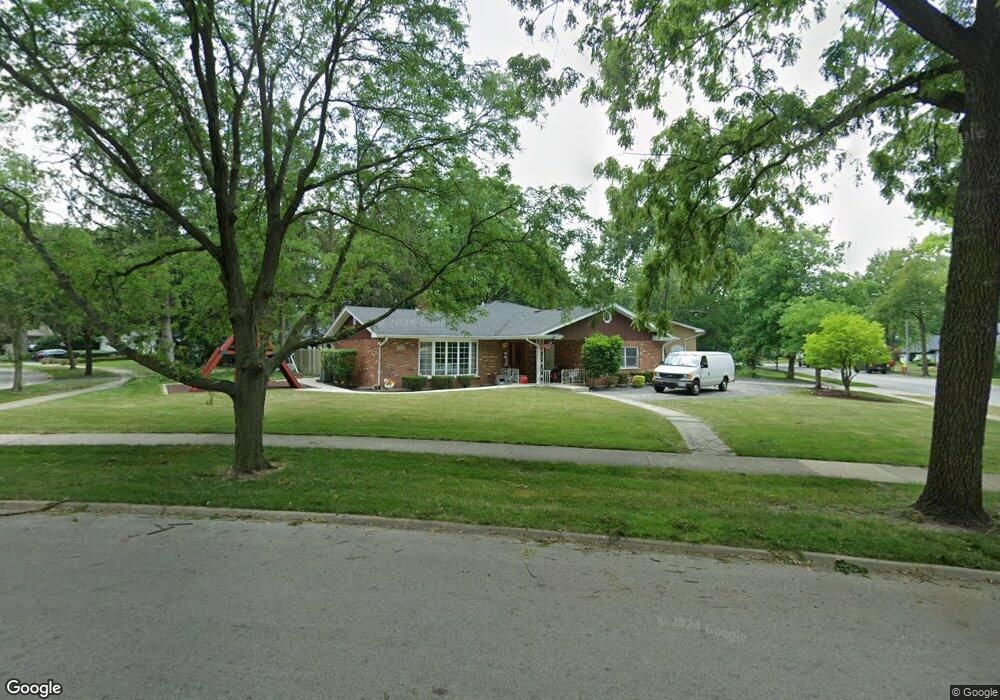 1104 Elizabeth Ave, Naperville, IL 60540 - photo 1