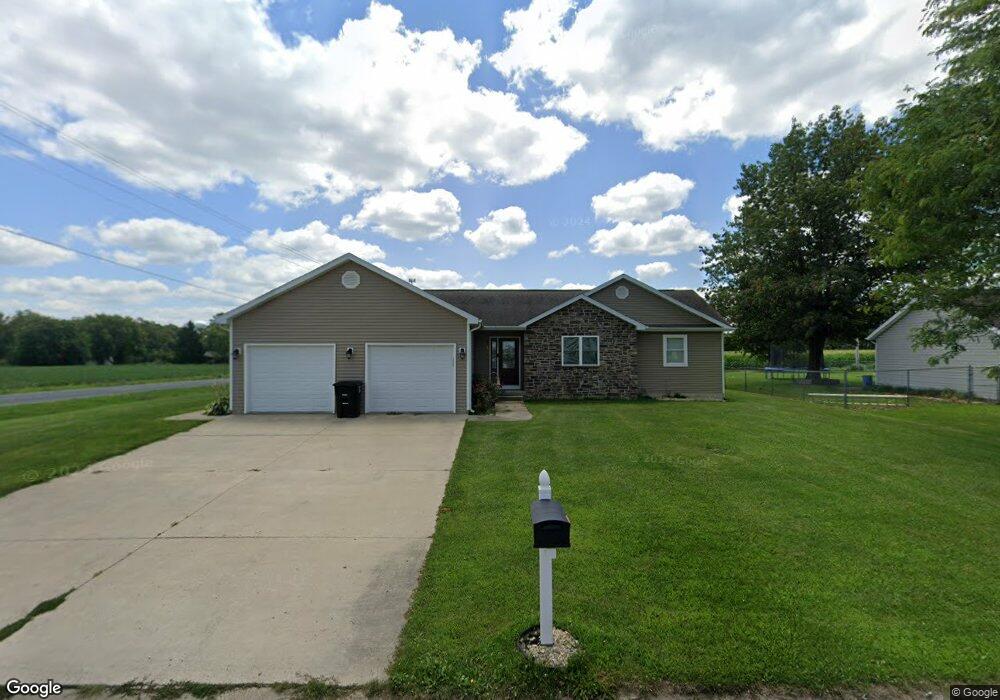 9973 E Bloomfield Hills Dr, Effingham, IL 62401 - photo 1
