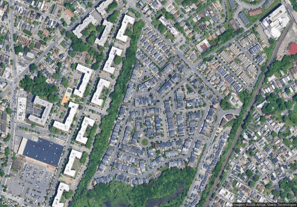 63 Stage Ln, Staten Island, NY 10304 - photo 1