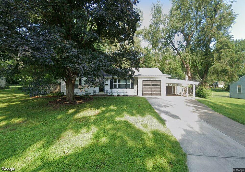 6728 Larsen Ln, Shawnee, KS 66203 - photo 1