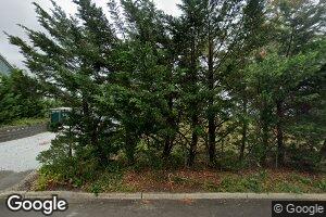 5 Burlington Ave, Leonardo, NJ 07737