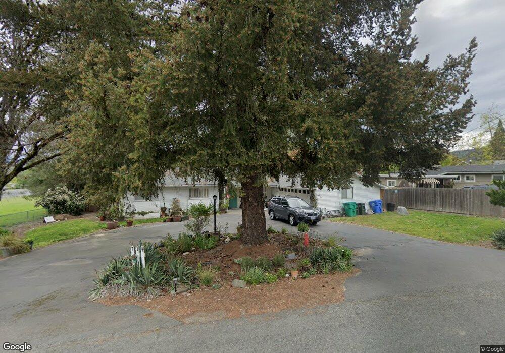 714 Towne St, Grants Pass, OR 97527 - photo 1