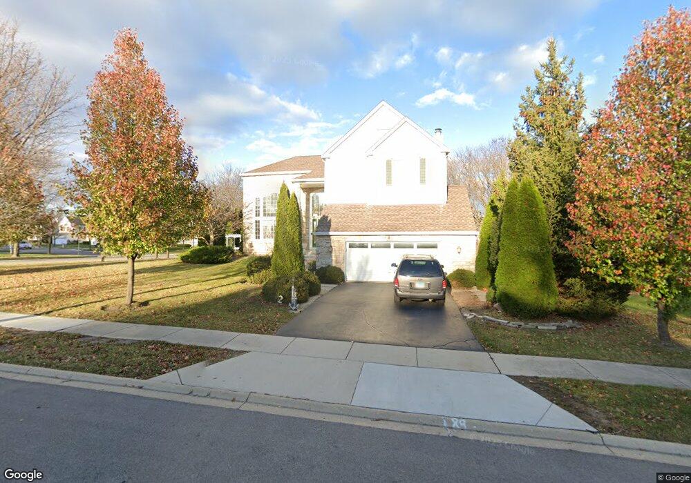 2 Dover Ct, Algonquin, IL 60102 - photo 1