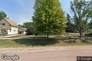 516 S 5th St, Menno, SD 57045