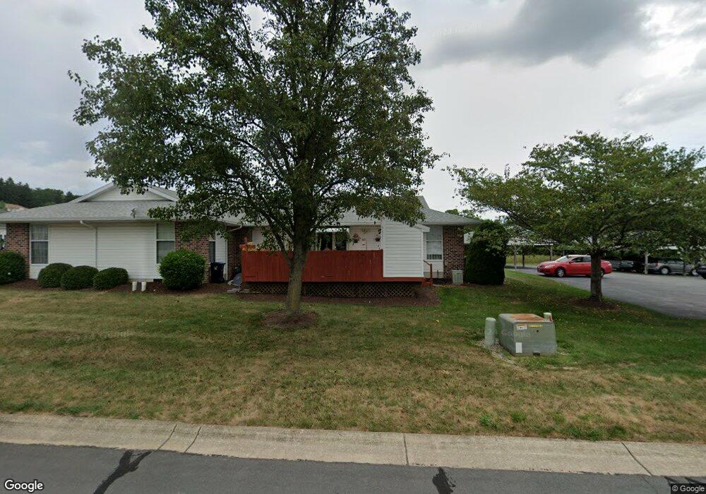 2741 Meadow Dr unit 5B, Gettysburg, PA 17325 - photo 1