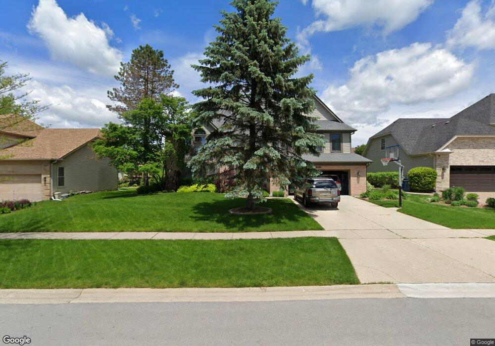 2230 Crabtree Ln, Algonquin, IL 60102 - photo 1