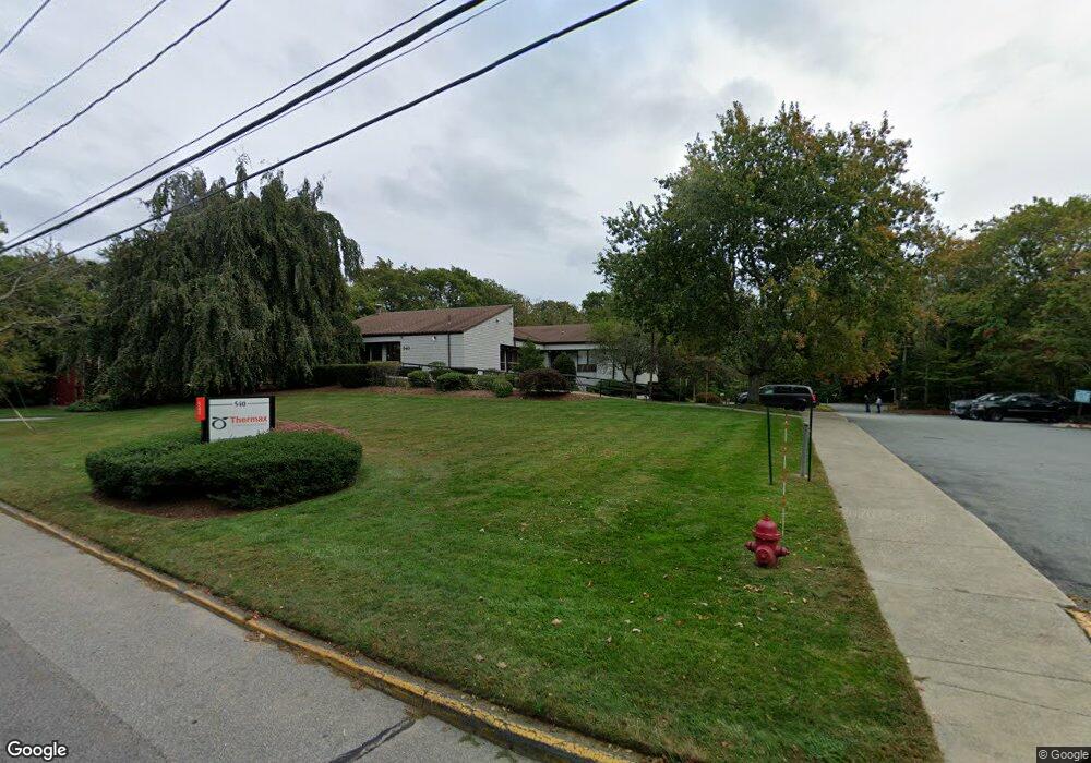 540 Hawthorn St, Dartmouth, MA 02747 - photo 1