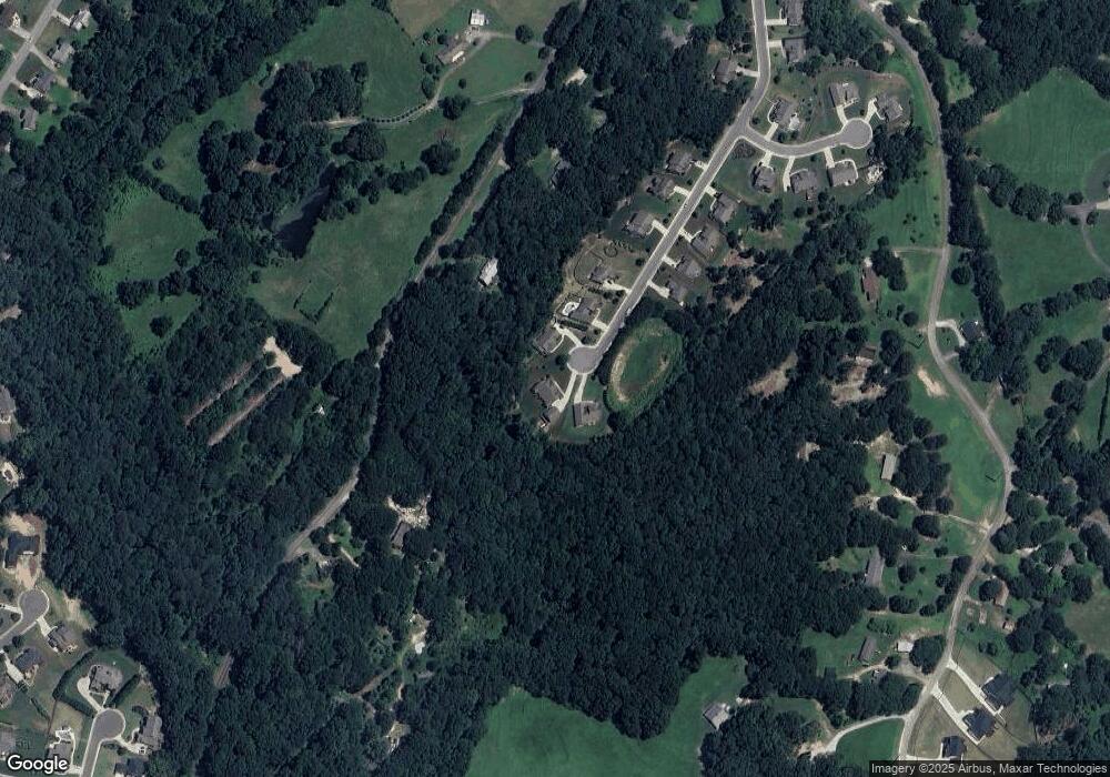 1843 Hidden Creek Dr unit 10, Hoschton, GA 30548 - photo 1