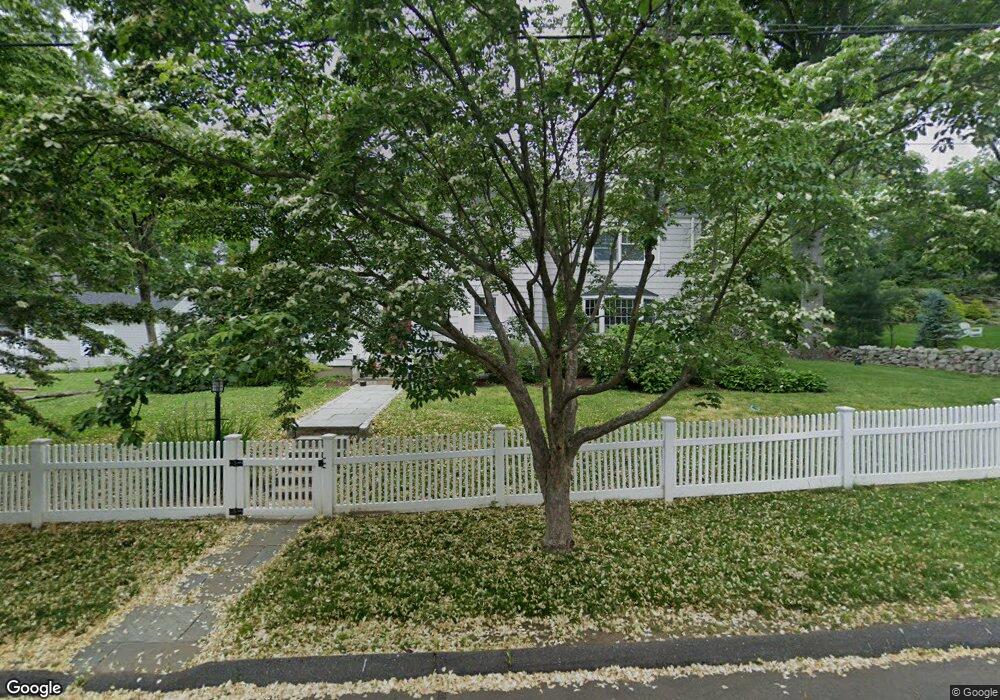 146 Harwich Rd, Fairfield, CT 06825 - photo 1