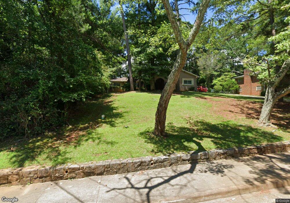 562 Rays Rd, Stone Mountain, GA 30083 - photo 1