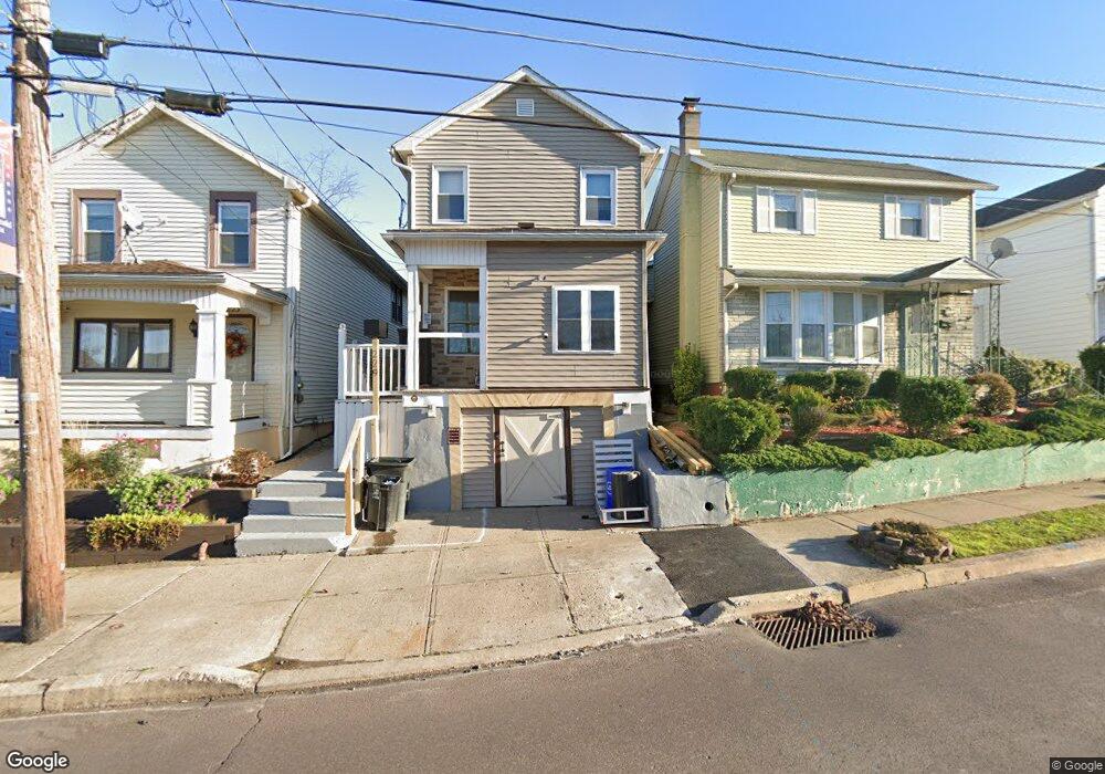 229 W Main St, Nanticoke, PA 18634 - photo 1