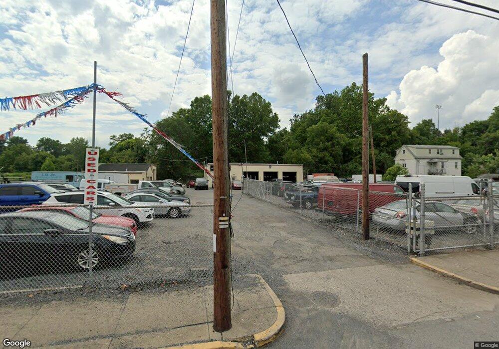 536 Main St, Freemansburg, PA 18017 - photo 1