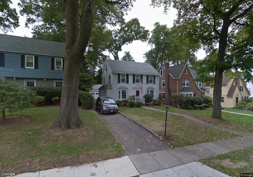 125 Westview Rd, Montclair, NJ 07043 - photo 1