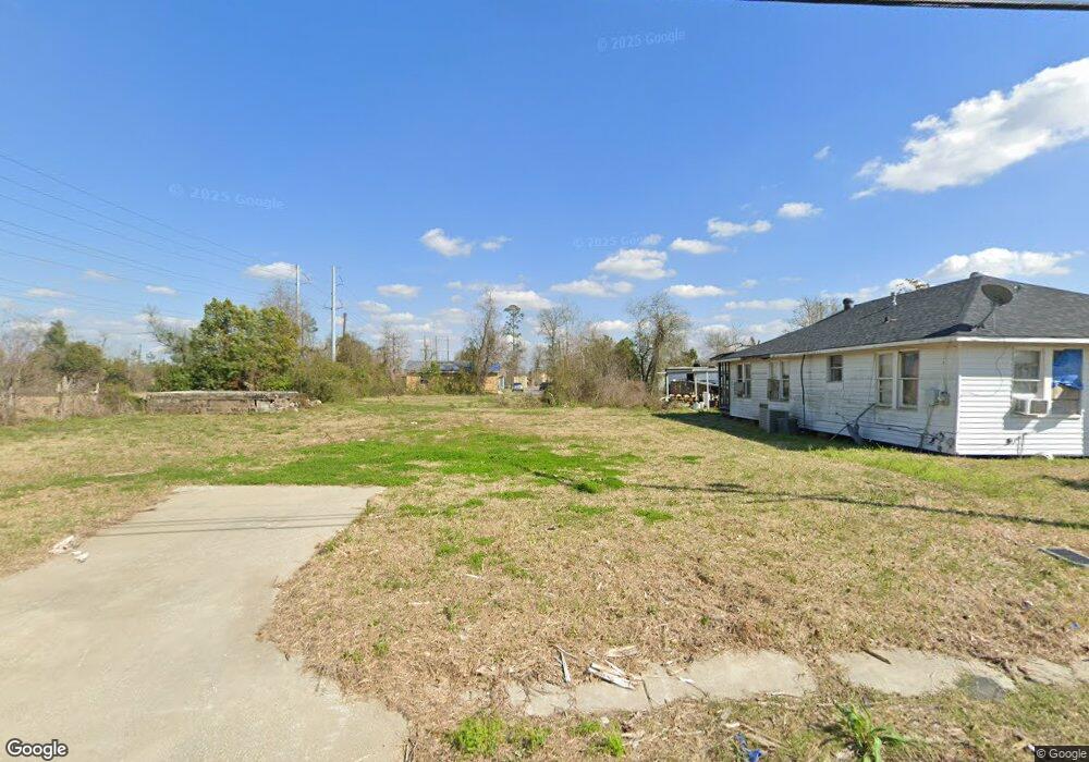 1910 N Prater St, Lake Charles, LA 70601 - photo 1