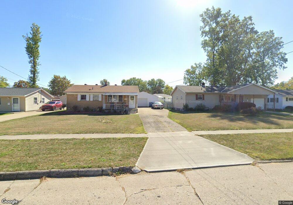 1934 E 37th St, Lorain, OH 44055 - photo 1