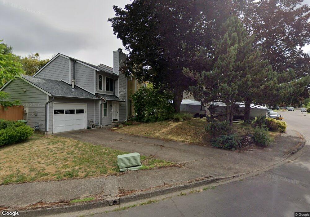 309 E Mountainview Ct, Newberg, OR 97132 - photo 1